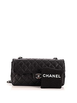 Chanel Classic Single Flap Bag Quilted Caviar East West (view 2)
