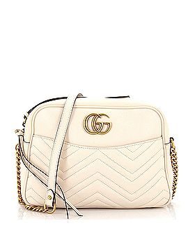 Gucci GG Marmont Shoulder Bag Matelasse Leather Medium (view 1)