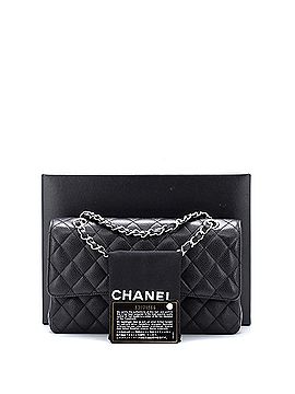 Chanel Vintage Classic Double Flap Bag Quilted Caviar Medium (view 2)