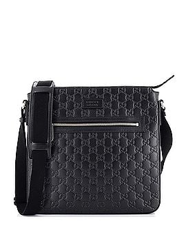 Gucci Signature Zip Messenger Bag Guccissima Leather Medium (view 1)