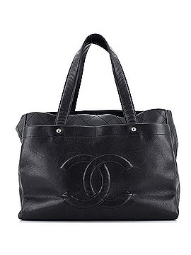Chanel Ultimate Executive Tote Caviar Large (view 1)