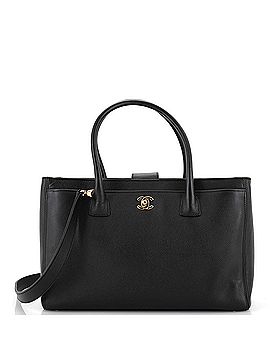 Chanel Cerf Executive Tote Leather Medium (view 1)
