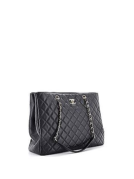 Chanel Classic CC Shopping Tote Quilted Caviar Large (view 2)