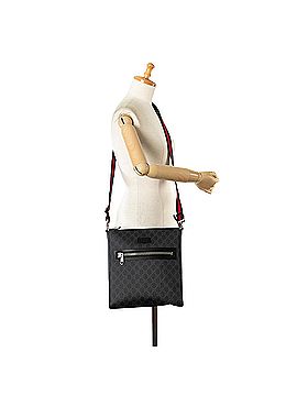 Gucci Medium GG Supreme Messenger Bag (view 2)