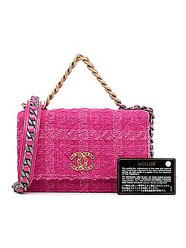 Chanel Tweed 19 Wallet On Chain (view 2)