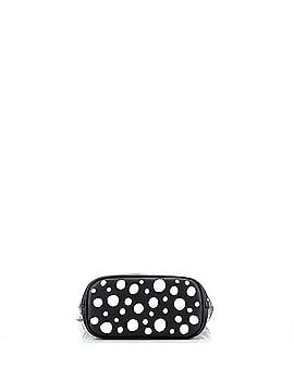 Louis Vuitton Marshmallow Bag Yayoi Kusama Infinity Dots Monogram Empreinte Giant (view 2)
