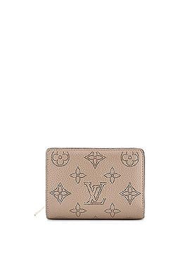 Louis Vuitton Clea Wallet Mahina Leather (view 1)