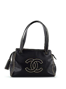 Chanel CC Stitch Zip Shoulder Bag Caviar Large (view 1)