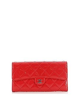 Chanel CC Gusset Flap Wallet Quilted Patent Long (view 1)