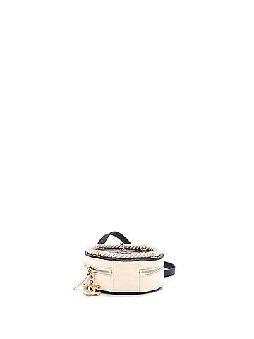 Chanel En Vogue Round Bag Crumpled Calfskin Small (view 2)