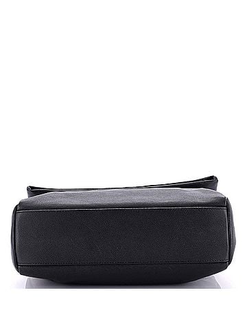 Saint Laurent West Hollywood Shoulder Bag Leather Medium (view 2)