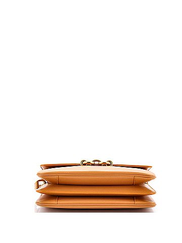 Saint Laurent Le Maillon Shoulder Bag Leather Medium (view 2)