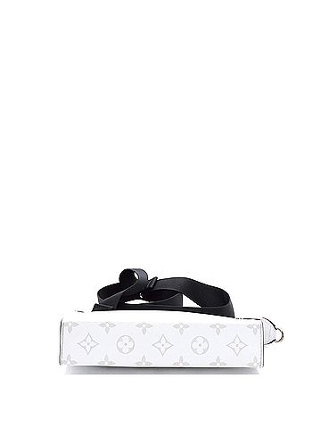 Louis Vuitton Gaston Wearable Wallet Monogram Taigarama (view 2)