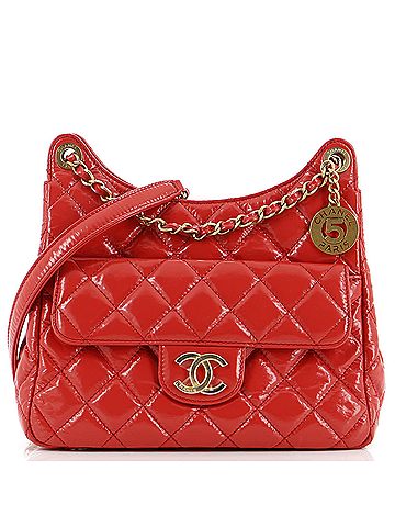 Chanel Wavy CC Hobo Quilted Crumpled Calfskin Medium (view 1)