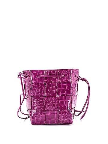 Bottega Veneta Cassette Bucket Bag Maxi Intrecciato Crocodile Embossed Leather Small (view 1)