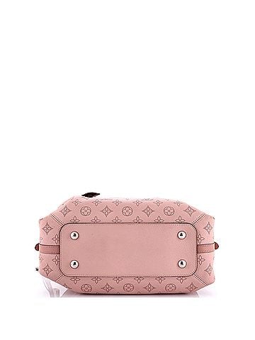 Louis Vuitton Asteria Handbag Mahina Leather (view 2)