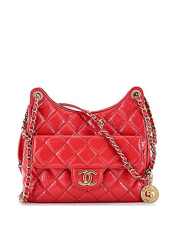 Chanel Wavy CC Hobo Quilted Crumpled Calfskin Medium (view 1)