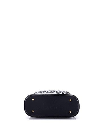 Christian Dior C'est Bucket Bag Oblique Canvas Medium (view 2)