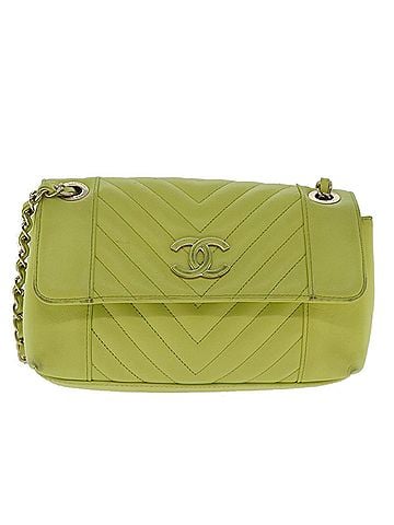 Chanel V-Stich Green Leather Shoulder Bag (view 1)