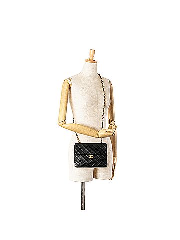 Chanel CC Quilted Lambskin Chain Flap (view 2)