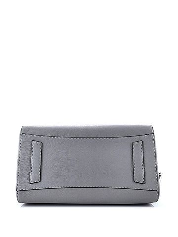 Givenchy Antigona Bag Leather Medium (view 2)