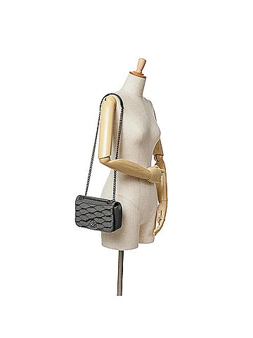 Chanel Small Pleated Denim Scale Effect Turtle Flap (view 2)