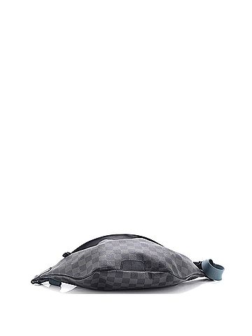 Louis Vuitton Discovery Bumbag Damier Graphite (view 2)