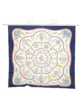 Hermès Carré 90 Multicolour Silk Scarf (view 2)