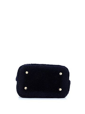 Louis Vuitton Lockit Handbag Shearling (view 2)