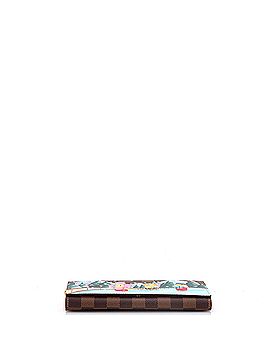 Louis Vuitton Sarah Wallet Limited Edition Vivienne Xmas Damier (view 2)