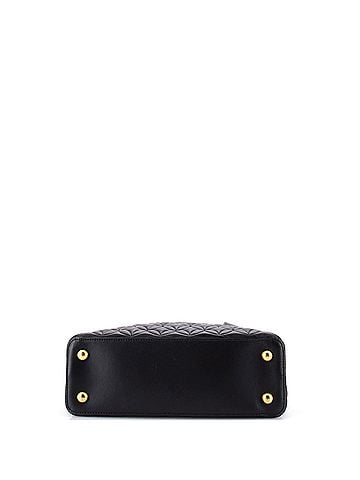 Louis Vuitton Capucines Bag Monogram Flower Quilted Lambskin PM (view 2)