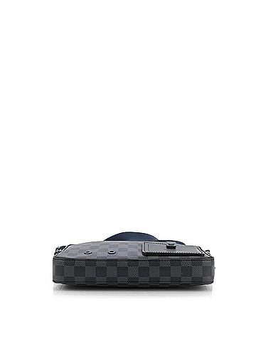 Louis Vuitton Alpha Messenger Bag Damier Graphite (view 2)