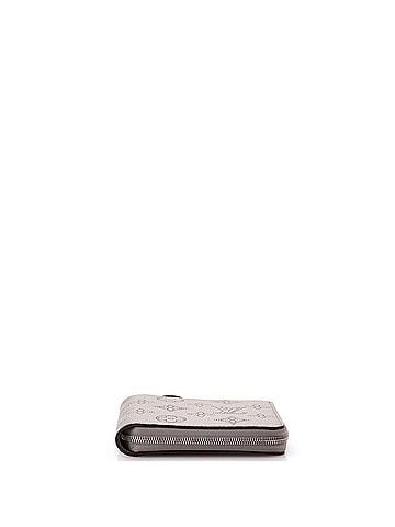 Louis Vuitton Zippy Compact Wallet Mahina Leather (view 2)