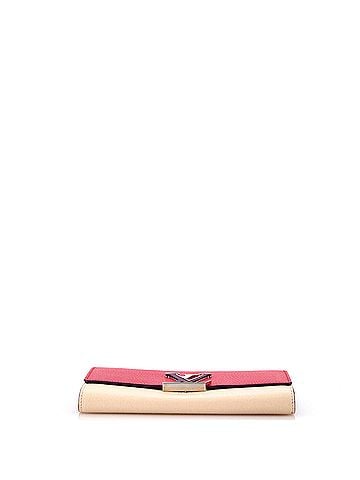 Louis Vuitton Capucines Wallet Leather (view 2)