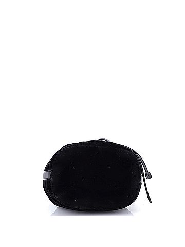 Gucci GG Marmont Bucket Bag Matelasse Velvet Small (view 2)