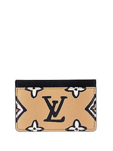 Louis Vuitton Card Holder Wild at Heart Monogram Giant (view 1)