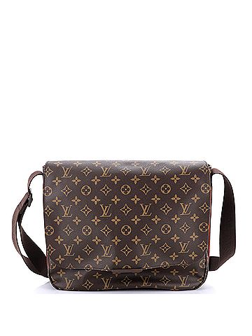 Louis Vuitton Beaubourg Messenger Bag Monogram Canvas MM (view 1)
