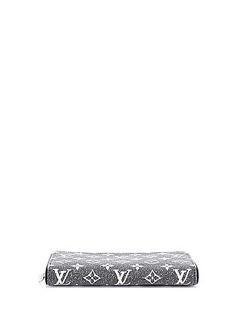 Louis Vuitton Zippy Wallet Monogram Jacquard Denim (view 2)