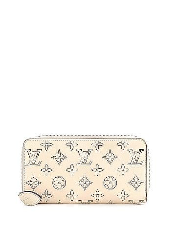 Louis Vuitton Zippy Wallet Mahina Leather (view 1)