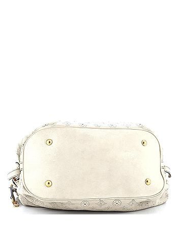 Louis Vuitton XL Hobo Mahina Leather (view 2)