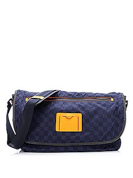 Louis Vuitton Messenger
