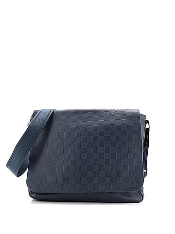 Louis Vuitton District Messenger Bag Damier Infini Leather MM (view 1)