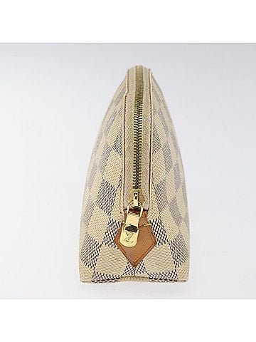 Louis Vuitton Cosmetic Pouch White Canvas Clutch Bag (view 2)