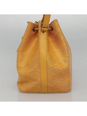 Louis Vuitton Noé Yellow Leather Shoulder Bag (view 2)