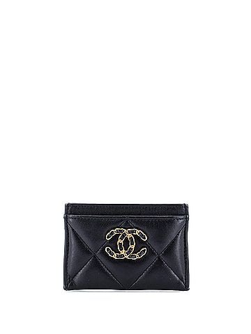Chanel 19 Card Holder Quilted Leather (view 1)