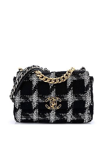 Chanel 19 Flap Bag Quilted Tweed Medium (view 1)