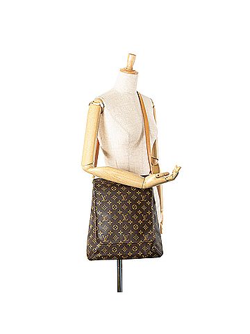 Louis Vuitton Monogram Musette Salsa GM (view 2)