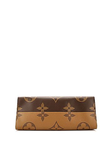 Louis Vuitton OnTheGo Tote Reverse Monogram Giant GM (view 2)
