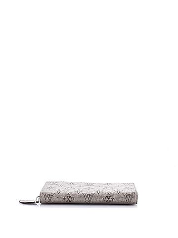 Louis Vuitton Zippy Wallet Mahina Leather (view 2)