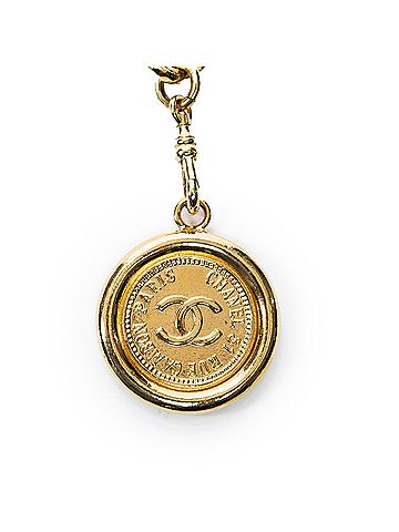Chanel CC Medallion Gold Chain Belt  (view 2)